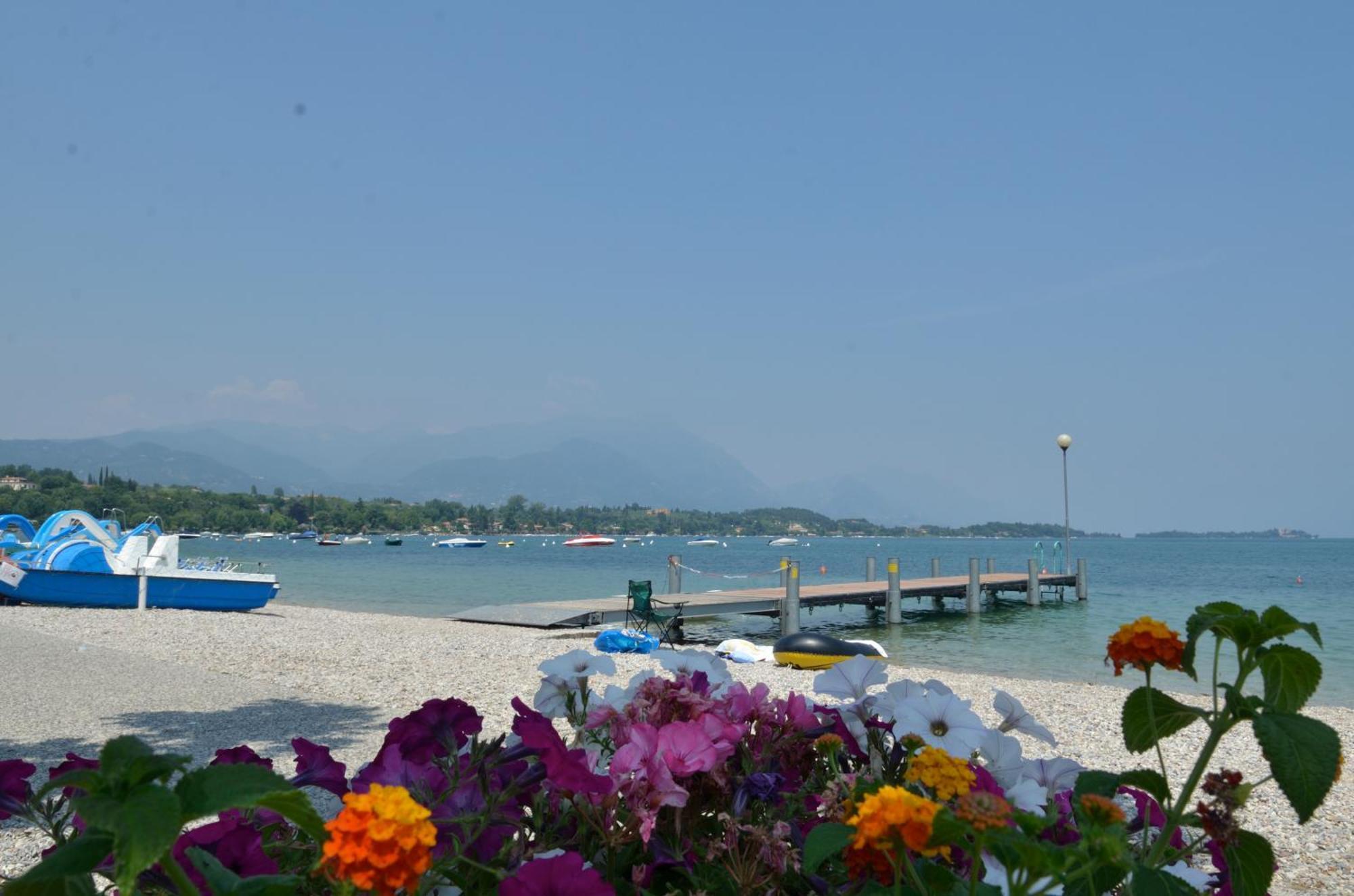 Bellerive Ristorante Albergo Manerba del Garda Ngoại thất bức ảnh