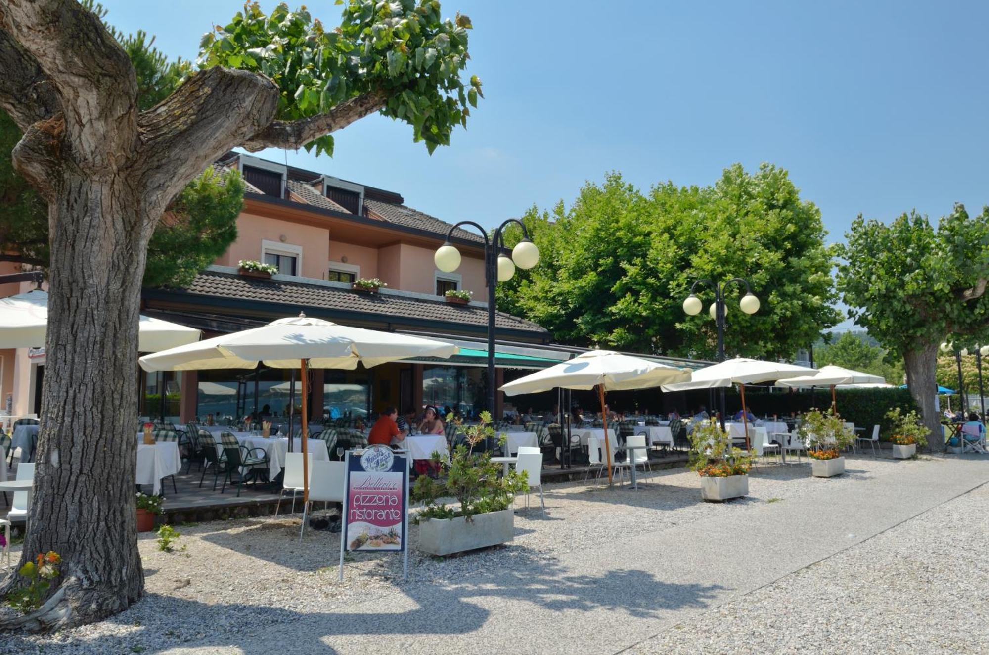Bellerive Ristorante Albergo Manerba del Garda Ngoại thất bức ảnh