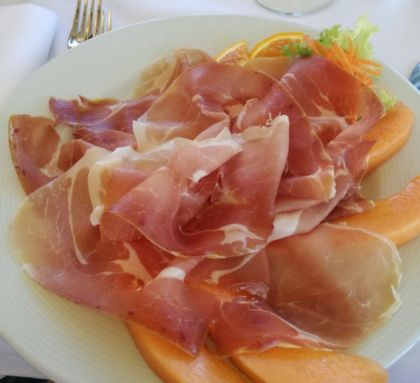Bellerive Ristorante Albergo Manerba del Garda Ngoại thất bức ảnh