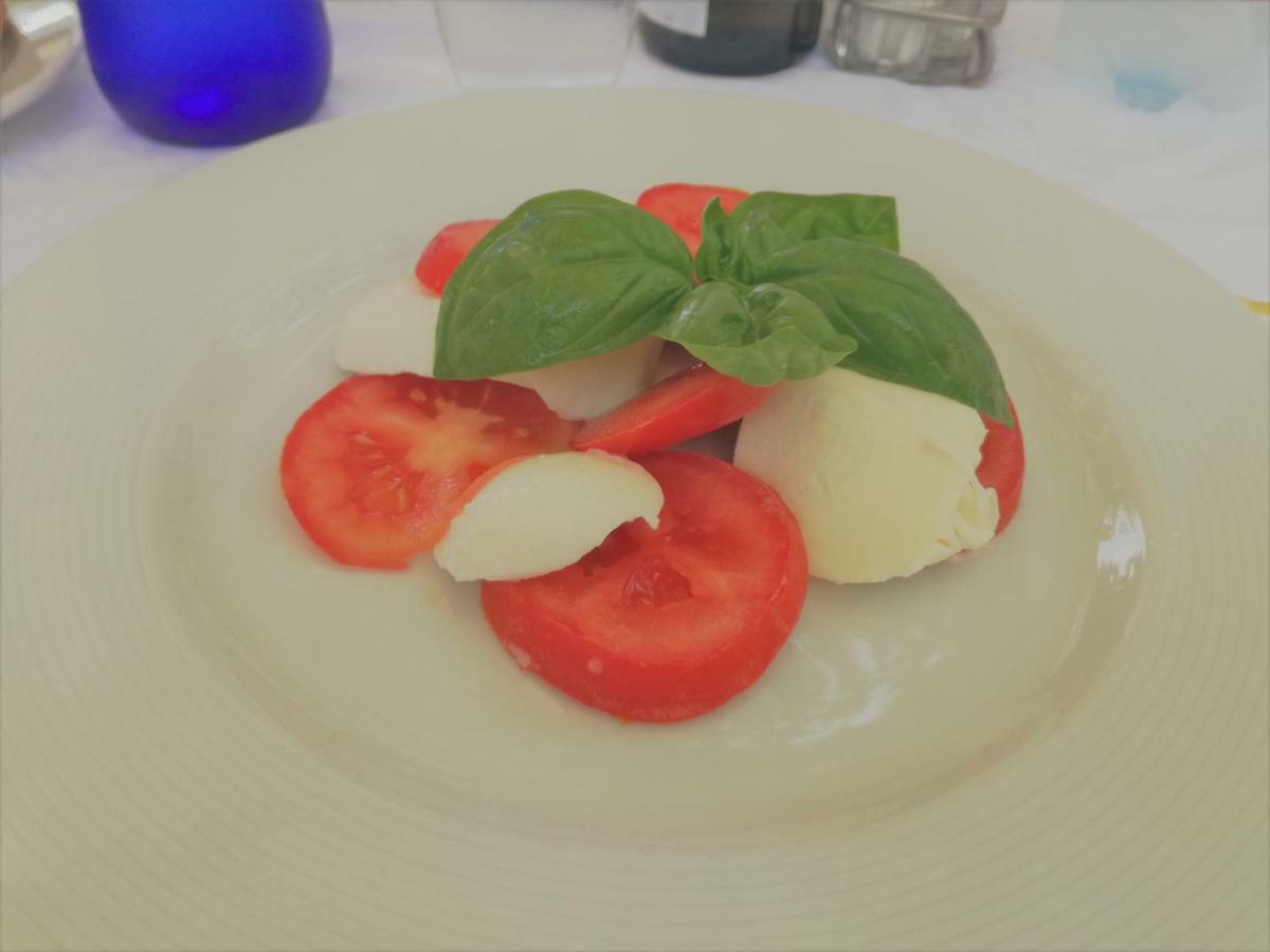 Bellerive Ristorante Albergo Manerba del Garda Ngoại thất bức ảnh